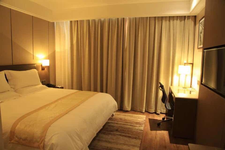 Atour X Hotel Shanghai Hongqiao Airport Konggang Road Exterior photo