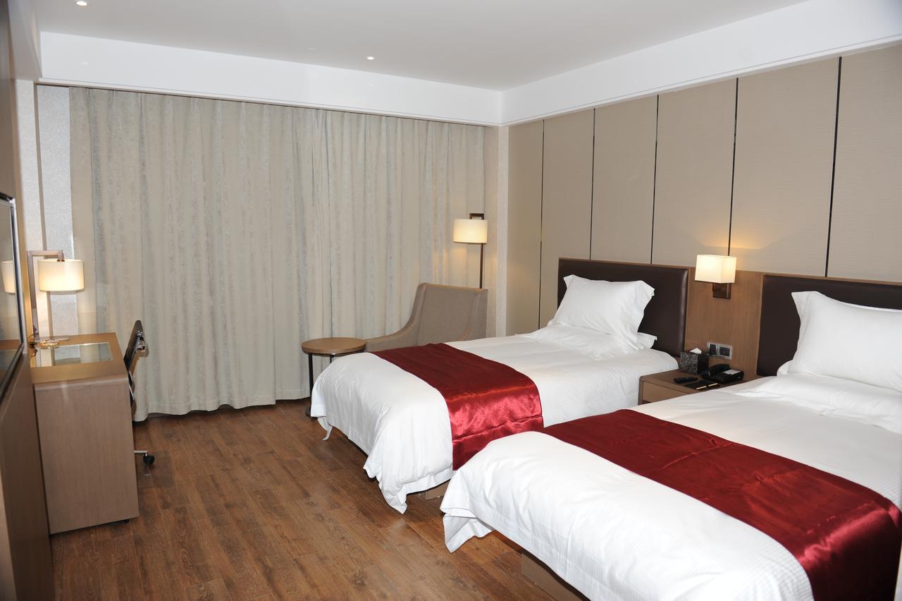 Atour X Hotel Shanghai Hongqiao Airport Konggang Road Exterior photo
