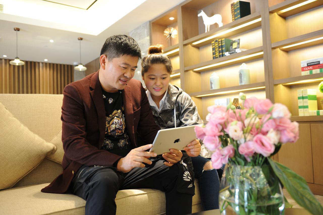 Atour X Hotel Shanghai Hongqiao Airport Konggang Road Exterior photo